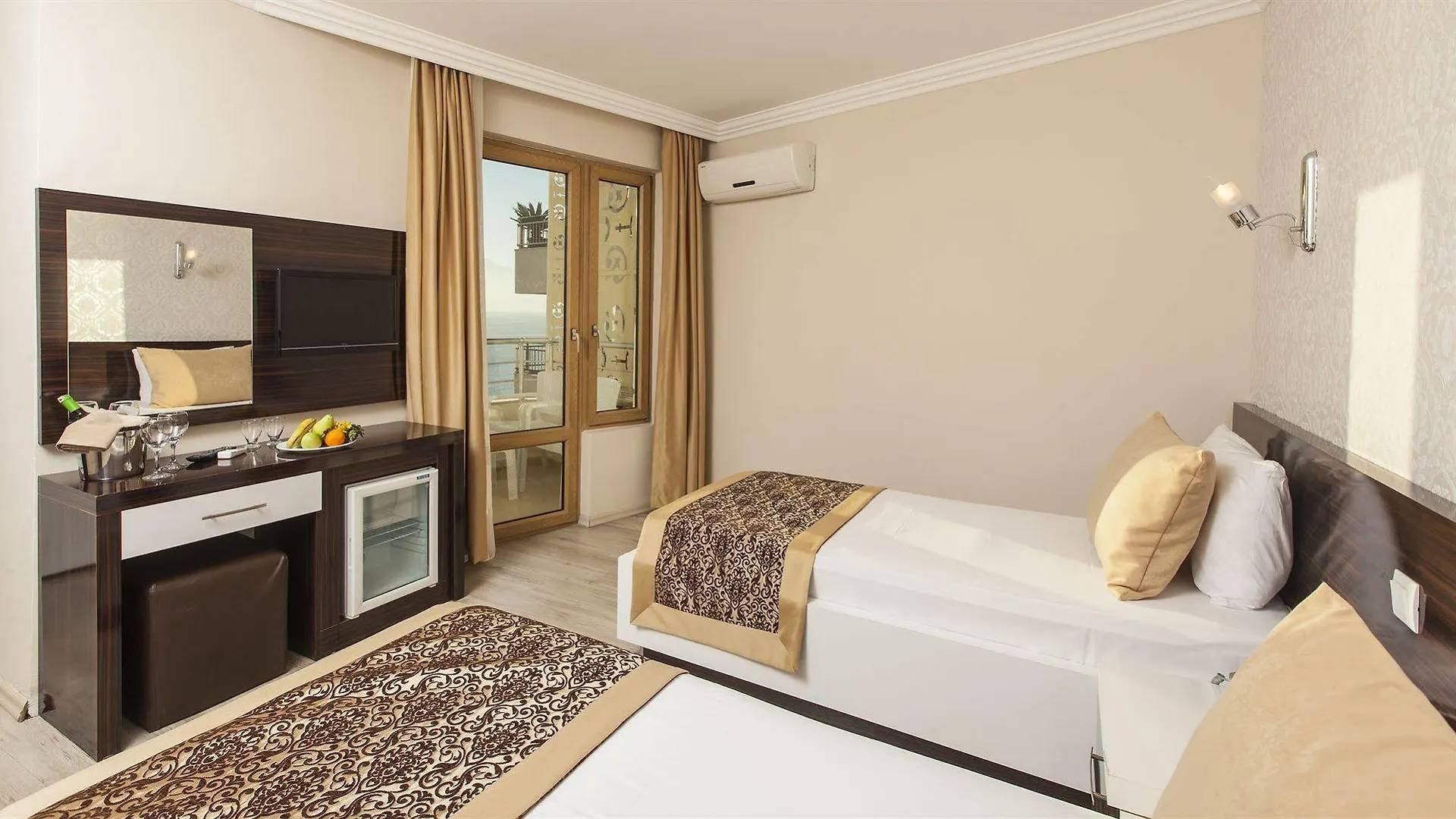 Altes Hotel Antalya